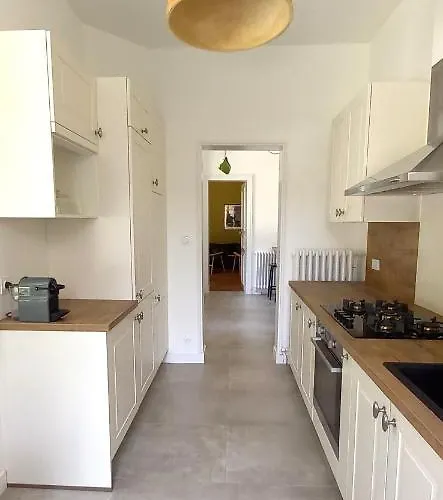 Gasthuis Histoire De Loire - Anjou Sdb Partagee